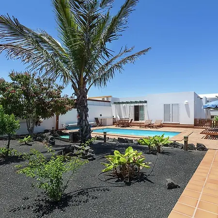Vila Belvilla By Oyo Mango 4 Pax *